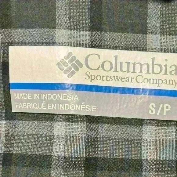 Columbia - black/Grey/White plaid button down shirt-Mens Small - Picture 4 of 4